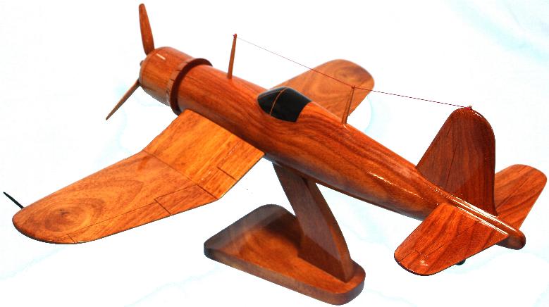 F4U CORSAIR AIRPLANE MODEL WOOD